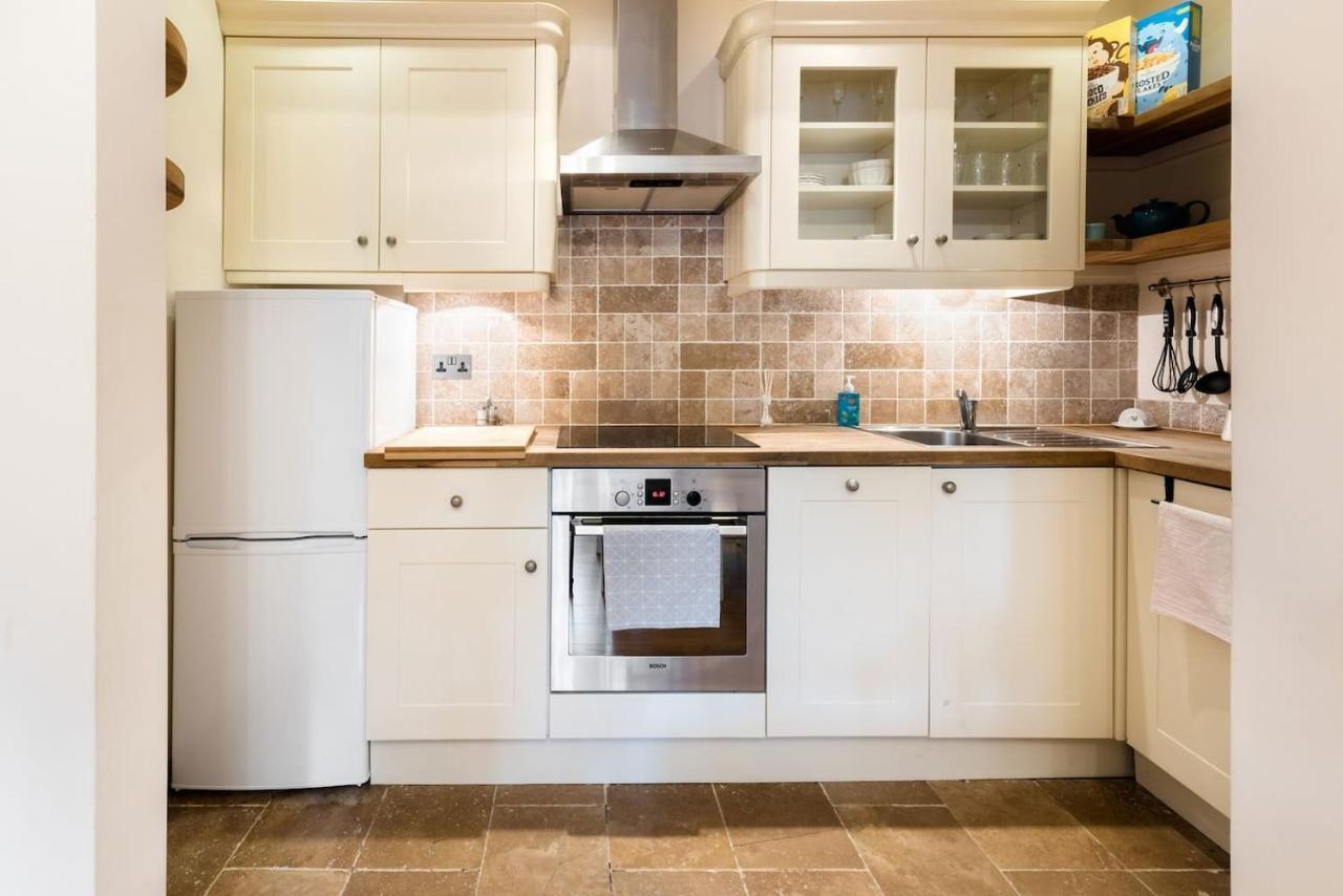 Bikki Apartments - 2 Bedroom Харроу Экстерьер фото